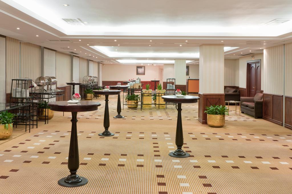 Moscow Marriott Grand Hotel Екстер'єр фото